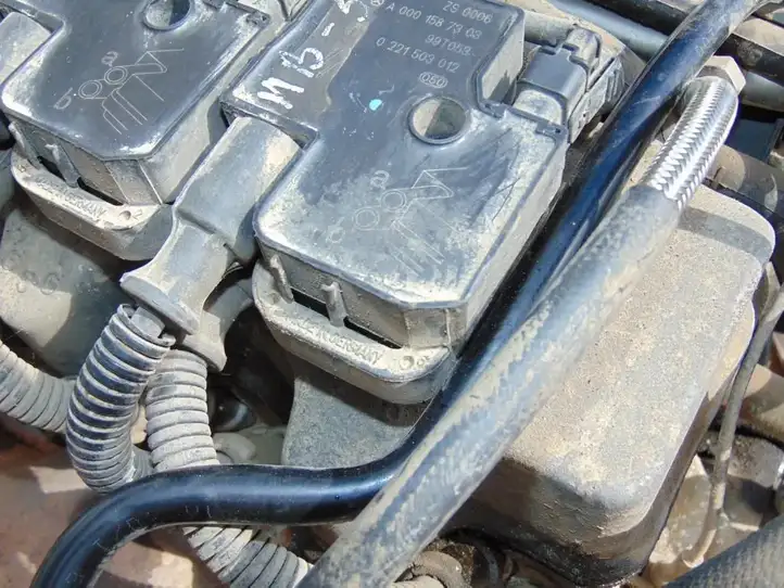 Mercedes-Benz ML W163 (1997 - 2005) A0001587303 Катушка зажигания — фото 1