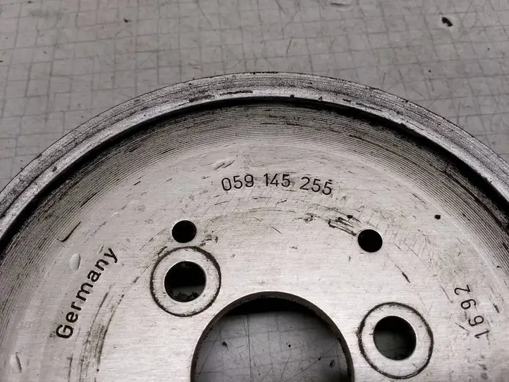 Audi A4 S4 B7 8E 8H (2004 - 2009) 059145255 Шкив насоса ГУР — фото 2