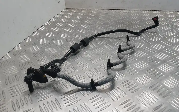 Nissan Qashqai (2013 - 2017) Шланг обратки топлива — фото 4