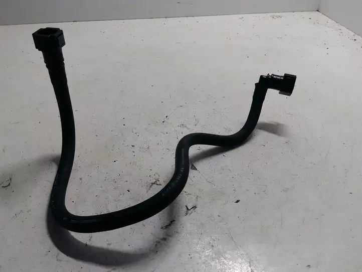 Citroen C-Crosser (2007 - 2013) Трубки и шланги — фото 1
