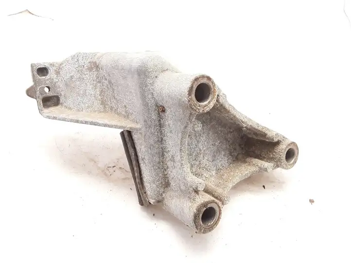 Peugeot 206 (1998 - 2012) 9638770480 Кронштейн топливного фильтра — фото 4