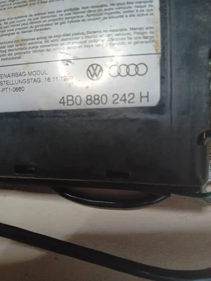 Audi A6 S6 C5 4B (1997 - 2001) 4B0880242H Подушка безопасности сиденья — фото 4
