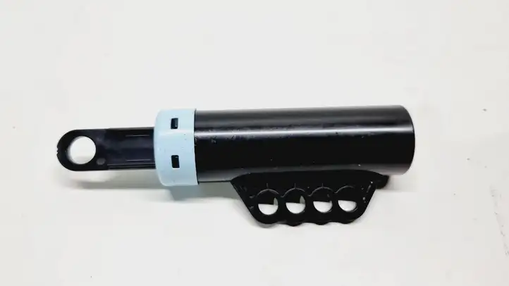 Hyundai Kona I (2017 - 2022) 845433J000 Демпфер бардачка — фото 1