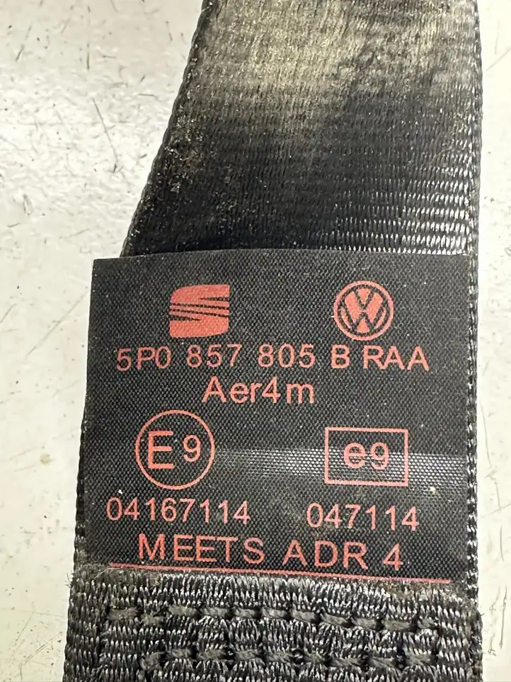 Seat Altea (2004 - 2009) 5P0857805B Задний ремень безопасности — фото 4