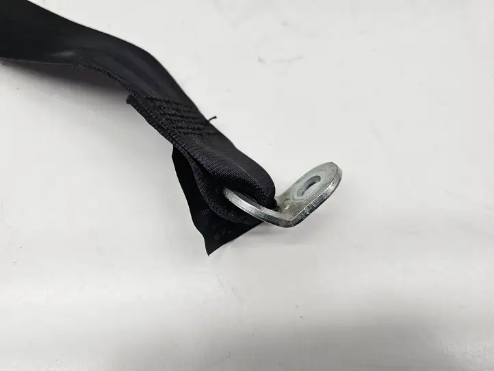 Audi Q5 (2008 - 2012)  8R0857805G Задний ремень безопасности