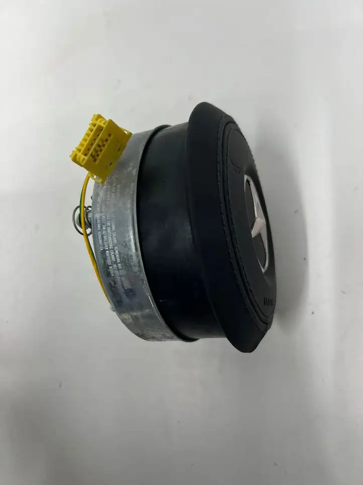 Mercedes-Benz A W177 AMG (2018 - )   Подушка безопастности руля