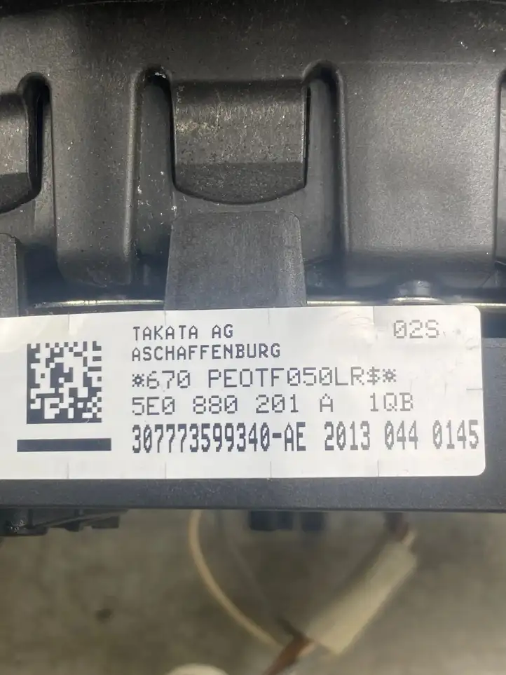 Skoda Octavia Mk3 (5E) (2013 - 2019) 5E0880201A Подушка безопасности руля — фото 6