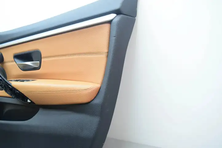 BMW 4 F36 Gran coupe (2014 - 2017) Обшивка передней двери — фото 4