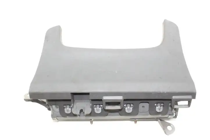 Toyota Prius (XW30) (2009 - 2015) Коленная подушка безопасности — фото 1