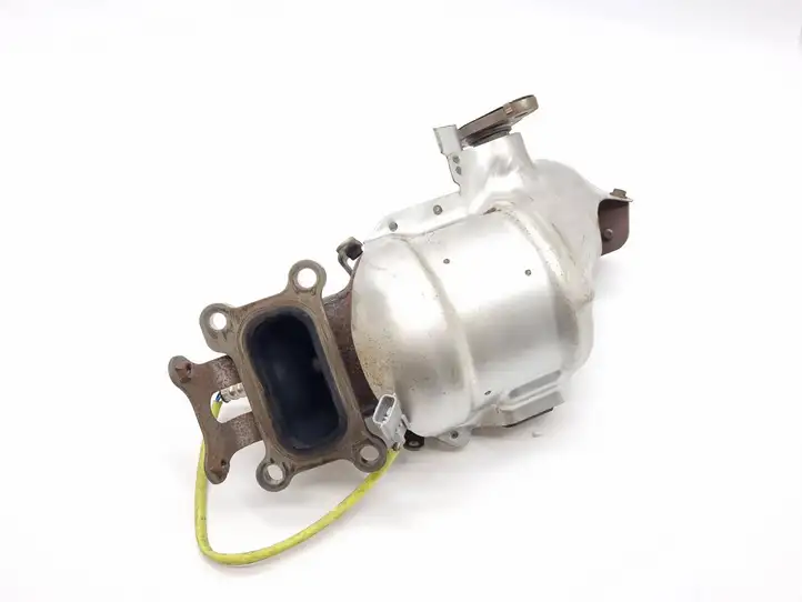 Nissan Rogue (2020 - ) B08A26RK1A Катализатор / DPF / FAP — фото 1