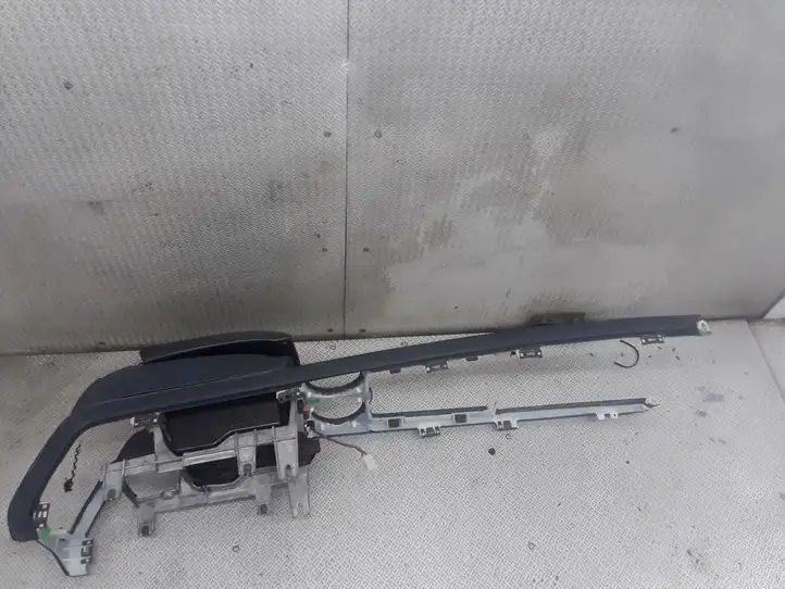 Volkswagen Phaeton (2002 - 2008) Подлокотник — фото 2