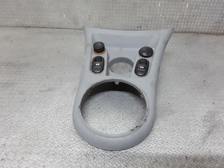 Citroen C3 (2002 - 2009)  9637999777 Рамка рычага переключения передач