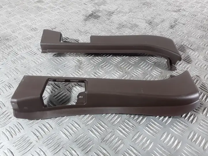 BMW X5 E70 (2006 - 2013) 51477145954 Обшивка стойки D нижняя — фото 6