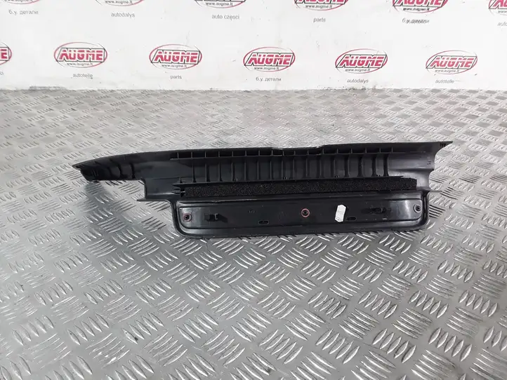 Toyota Avensis T250 (2003 - 2006) 6791805040 Внутренняя отделка переднего порога — фото 7