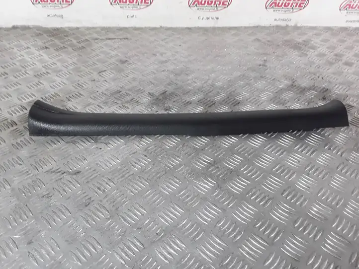 Toyota RAV 4 (XA30) (2006 - 2016) 6791442090 Внутренняя отделка переднего порога — фото 1