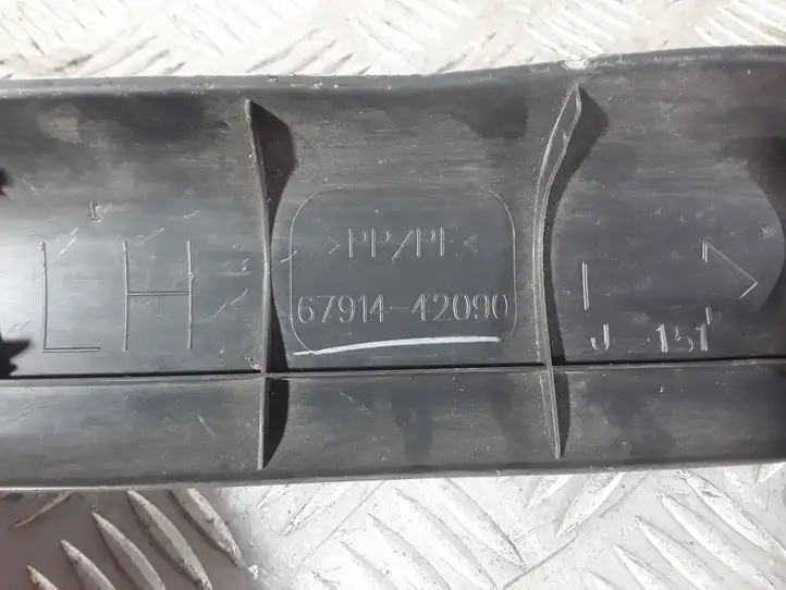 Toyota RAV 4 (XA30) (2006 - 2016) 6791442090 Внутренняя отделка переднего порога — фото 2