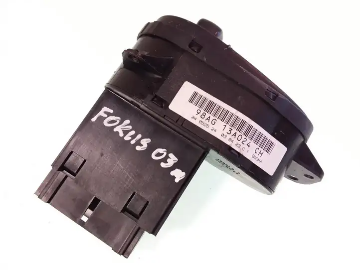 Ford Focus (1998 - 2004) 98AG13A024CH Включатель фонарей — фото 3