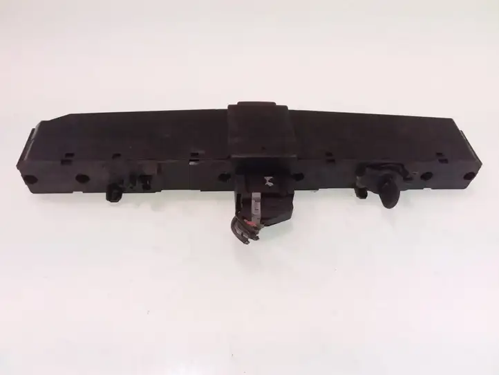 Opel Astra H (2004 - 2009) 3758075 Включатель аварийных фонарей — фото 2