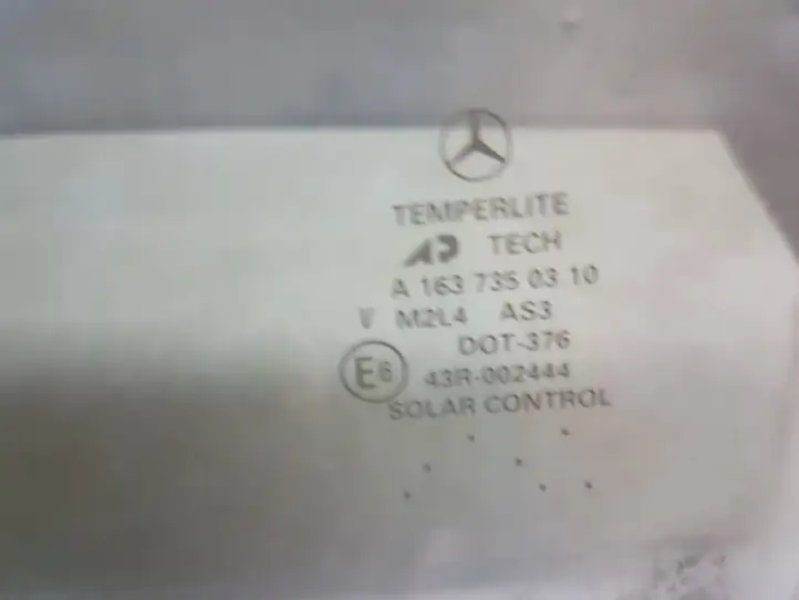 Mercedes-Benz ML W163 (1997 - 2005) A1637350310 Стекло задней двери — фото 2