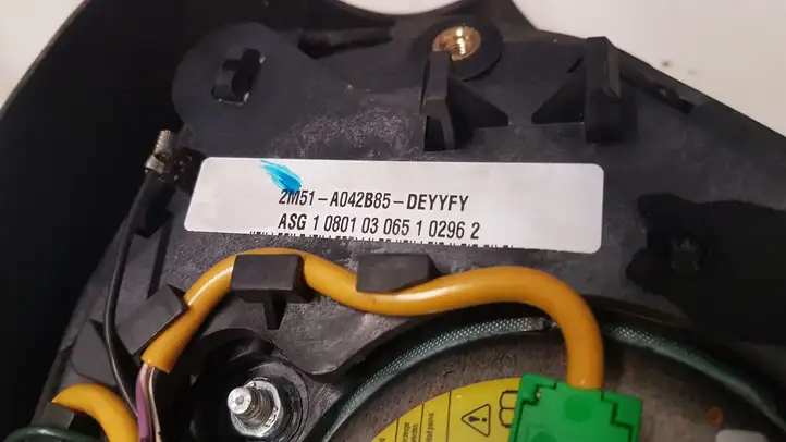 Ford Focus (1998 - 2004) 2M51A042B85 Подушка безопасности руля — фото 2
