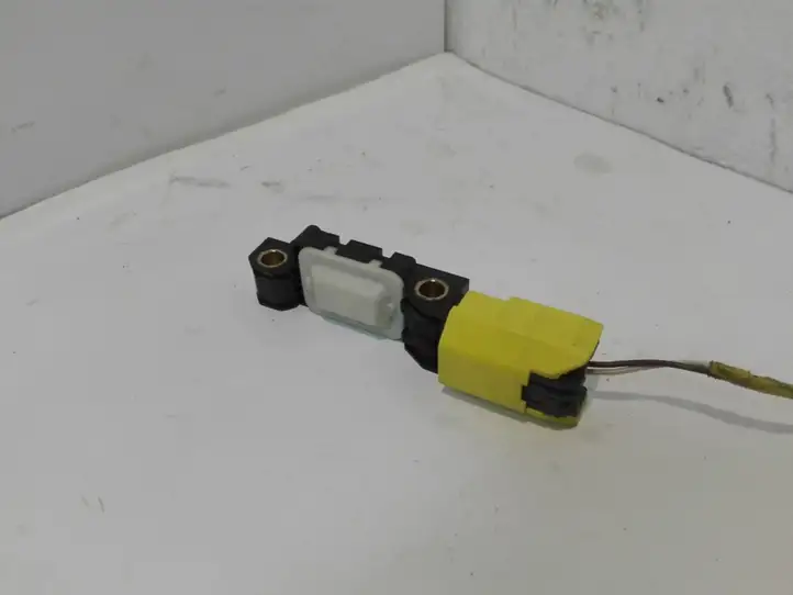 Volkswagen Phaeton (2002 - 2008)  4B0959643E Датчик удара надувных подушек