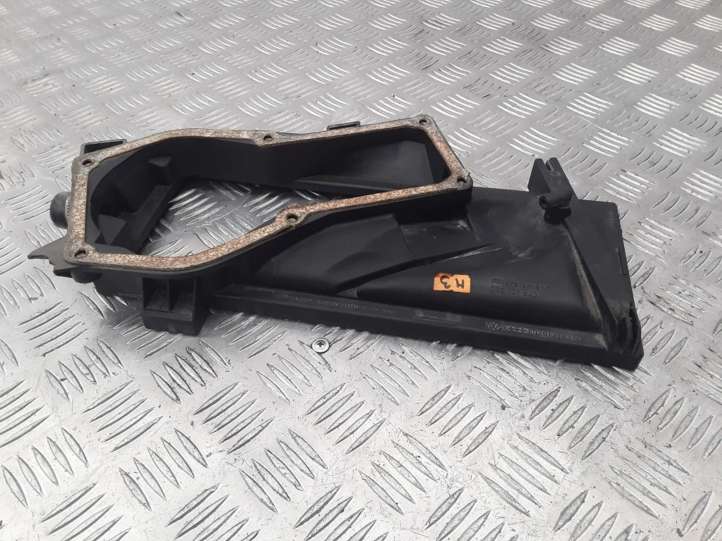 026133837G Audi 80 90 B2 Oro filtro dėžės dangtelis