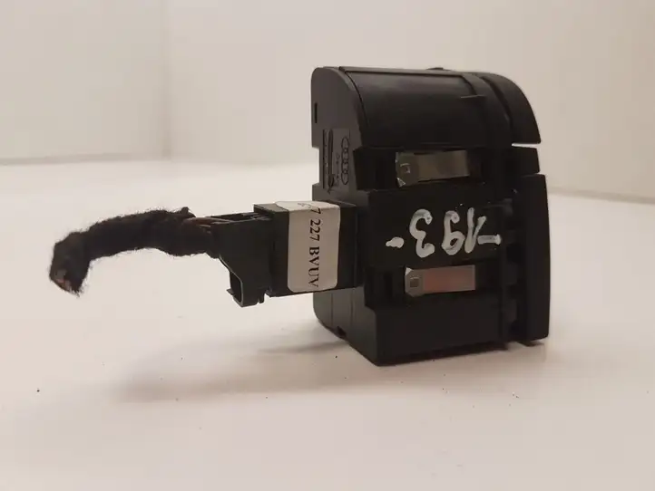 Audi A6 S6 C6 4F (2004 - 2008) 4F2927227 Другие включатели / ручки/ переключатели — фото 2