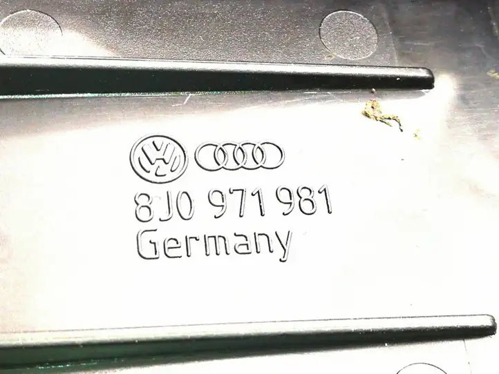 Audi A5 8T 8F (2007 - 2011) 8J0971981 Прочие детали салона — фото 4