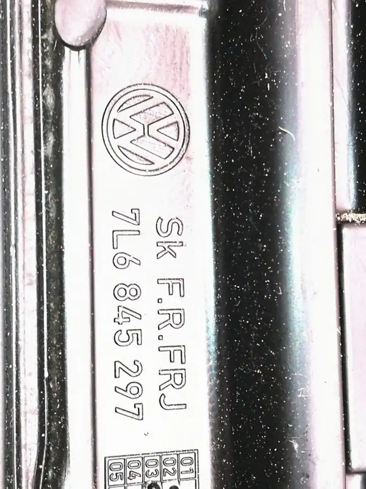 Volkswagen Touareg I (2002 - 2010) 7L6845297 Заднее боковое стекло — фото 4