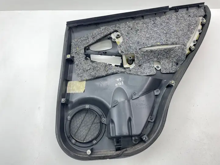 Toyota RAV 4 (XA30) (2006 - 2016) 67788X1B02 Обшивка задней двери — фото 8