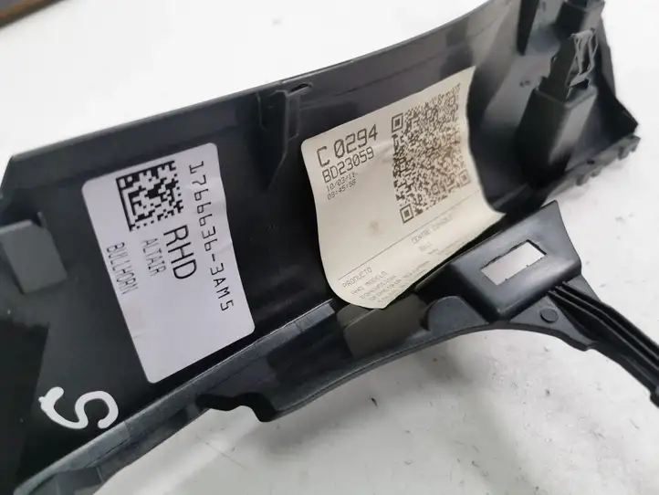 Ford C-MAX II (2010 - 2015) 17666363AM5 Отделка внутренней панели салона — фото 10
