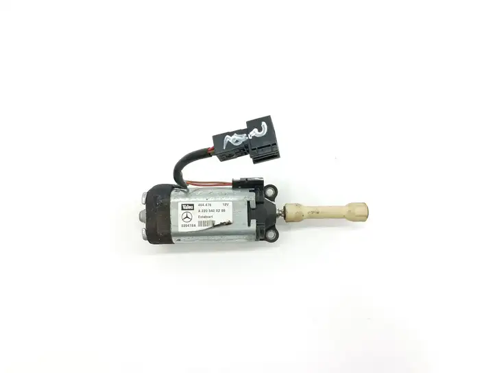 Mercedes-Benz S W220 (1998 - 2006) A2205400288 Электродвигатель регулировки рулевой колонки — фото 2