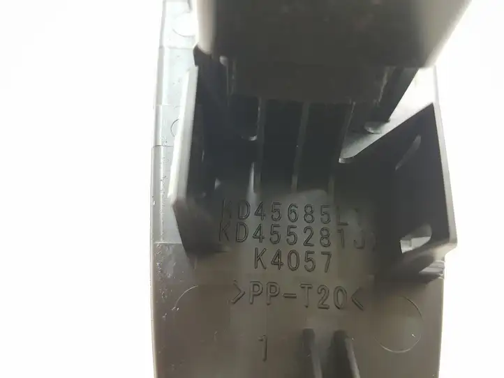 Mazda CX-5 (2011 - 2015) 5AB007EB09 Кнопка стеклоподъемников — фото 6