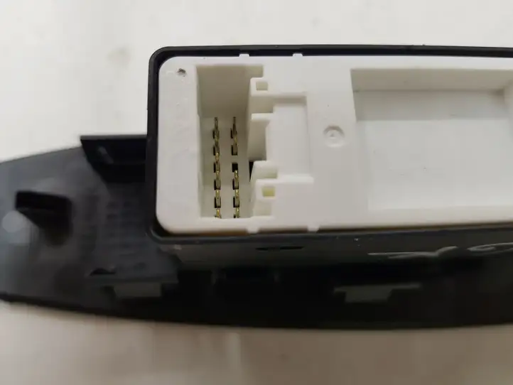 Mazda CX-5 (2011 - 2015) 5AB006EB09 Кнопка стеклоподъемников — фото 5