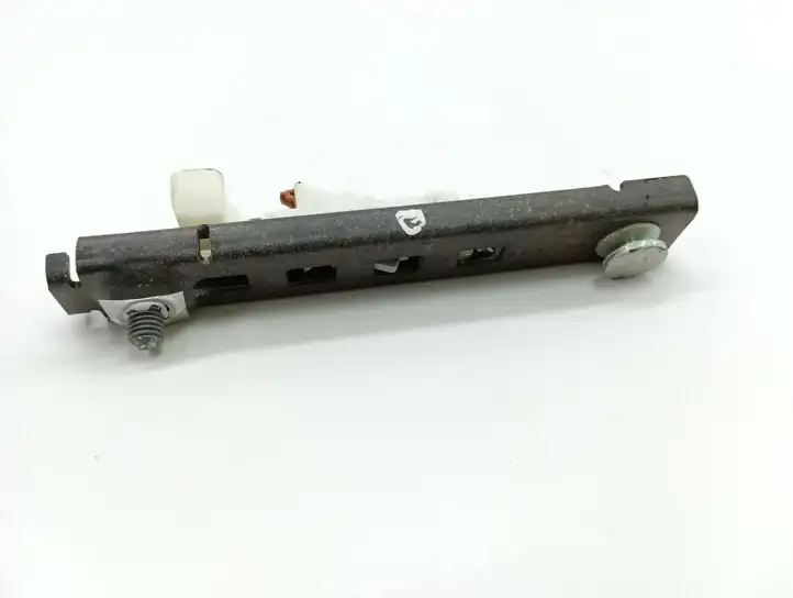 Nissan Qashqai (2006 - 2010) 7984C65U7 Электродвигатель регулировки ремня безопасности — фото 4