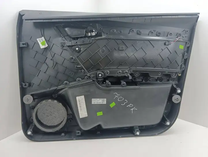 Seat Arona (2017 - ) 6F0867011DQ Обшивка передней двери — фото 4