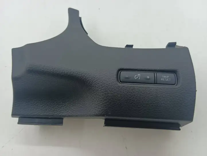 Nissan Qashqai (2017 - 2020) 68414EA1A Отделка внутренней панели салона — фото 1