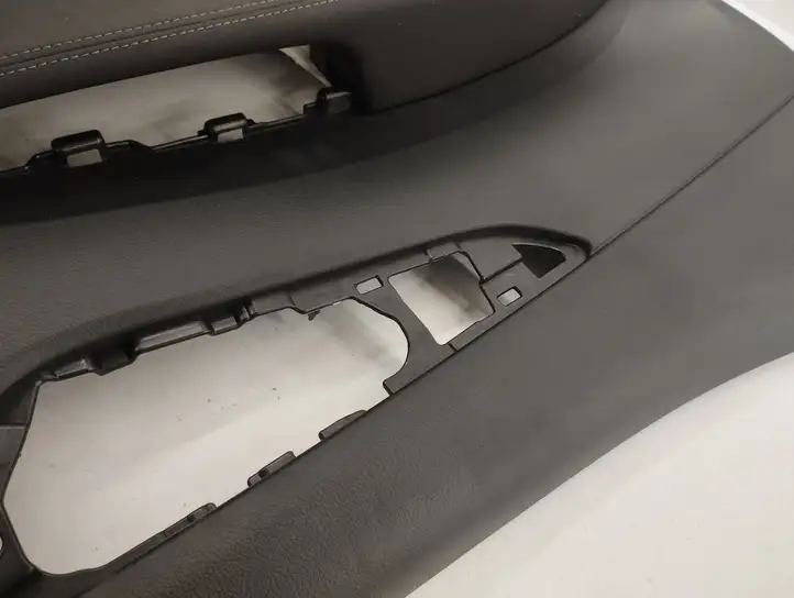 Nissan Qashqai (2017 - 2020) 829234EA1A Обшивка задней двери — фото 3