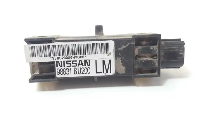 Nissan (2000 - 2006) 98831BU200LM Датчик удара SRS — фото 1