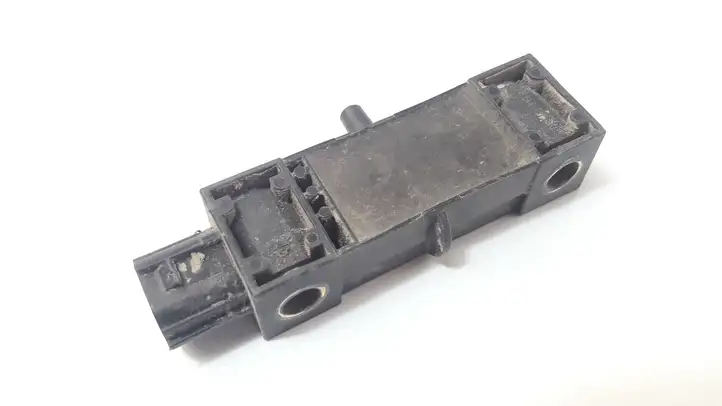 Nissan (2000 - 2006) 98831BU200LM Датчик удара SRS — фото 2