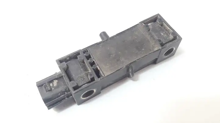 Nissan (2000 - 2006) 98831BU200LM Датчик удара SRS — фото 3