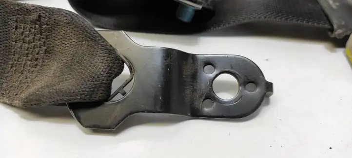 Mercedes-Benz C W203 (2000 - 2007)  2018680222 Передний ремень безопасности