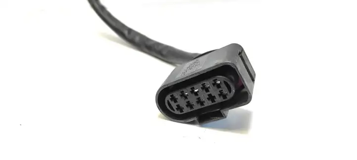 Audi A4 S4 B7 8E 8H (2004 - 2009) 1J0973735 Прочая электропроводка — фото 1