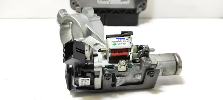 Opel Insignia A (2008 - 2017)  55577674 Комплект зажигания