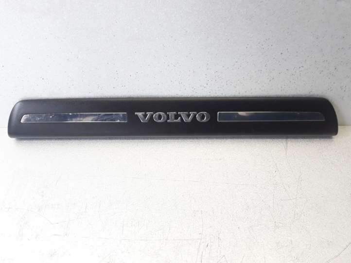 30744287 Volvo V50 Priekinio slenksčio apdaila (išorinė)