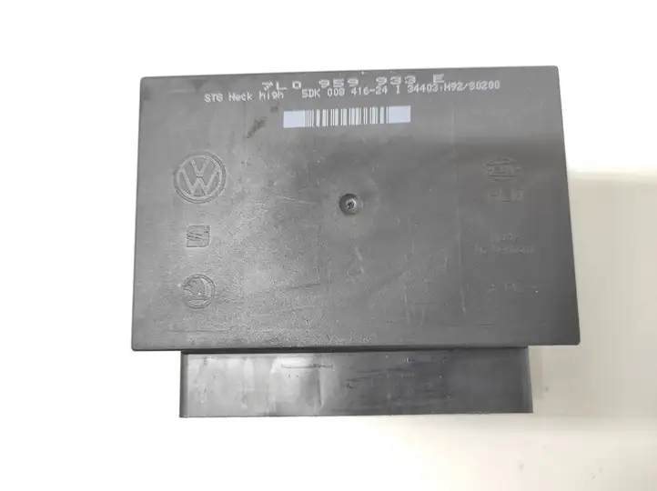 Volkswagen Touareg I (2002 - 2010) 7L0959933E Модуль комфорта — фото 1
