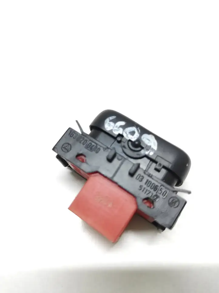 Mercedes-Benz ML W163 (1997 - 2005) 1638200410 Блок кнопок стеклоподъемников — фото 4