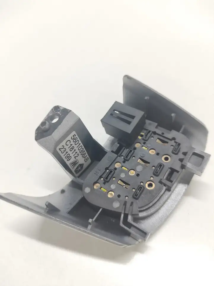 Jeep Grand Cherokee (WK) (2004 - 2010) 56010358AB Кнопки на рулевом колесе — фото 4