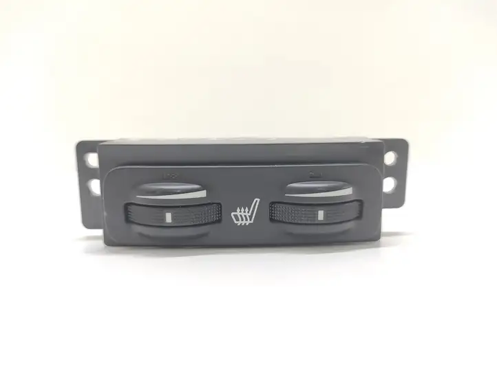 Toyota Avensis T220 (2000 - 2003) 453417 Включатель обогрева — фото 1