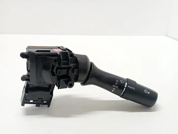 Toyota Avensis T270 (2009 - 2012) 17F144 Переключатель стеклоочистителей — фото 1